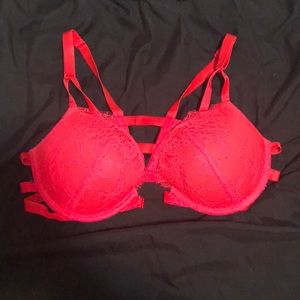 NWOT VS Victoria's Secret Close-Front Bra 36C
